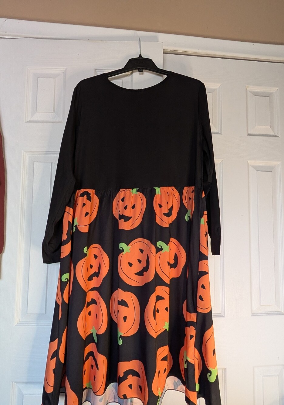 SHEIN Black Midi Dress with Orange Pumpkin Print